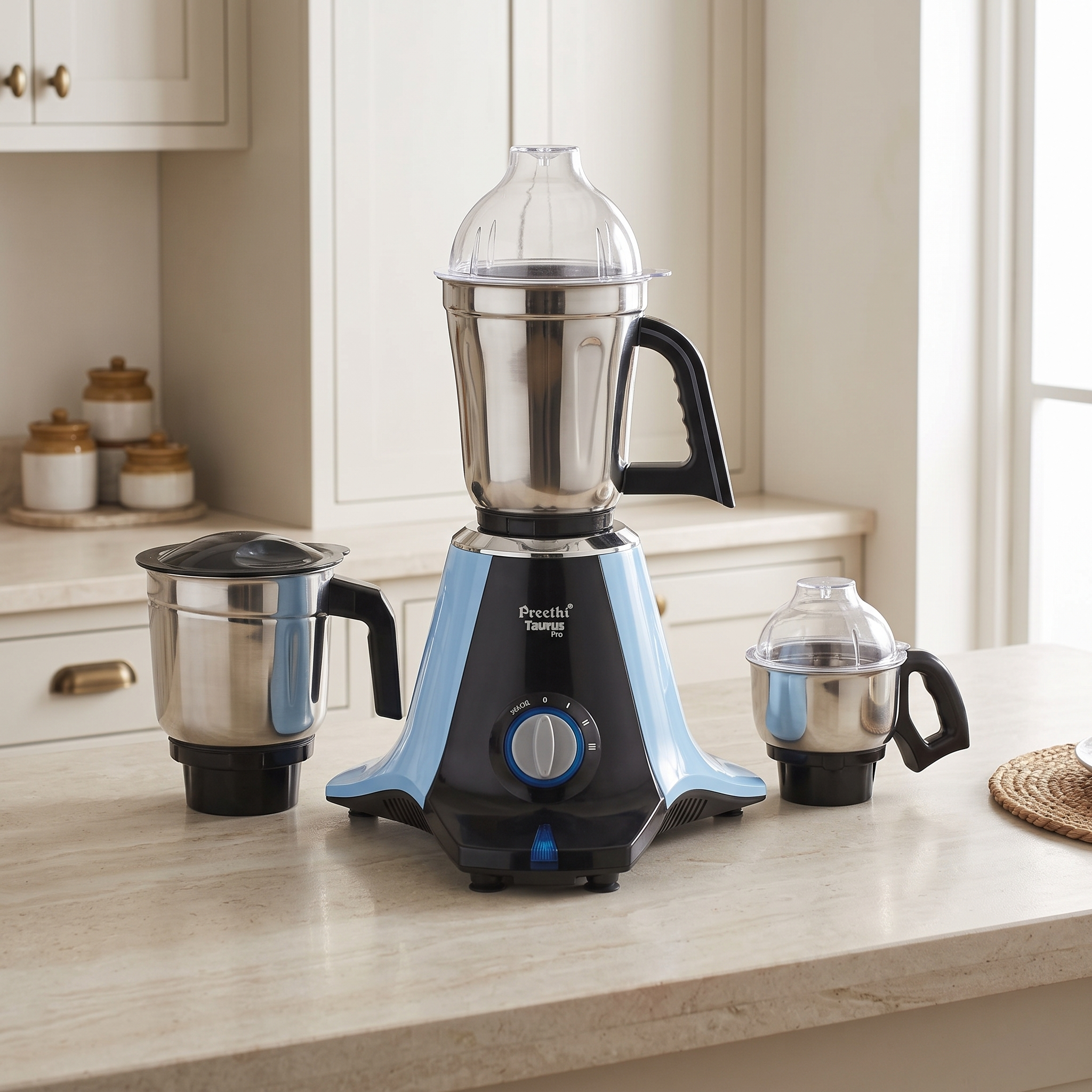 Preethi Taurus Pro 1000W lifestyle view
