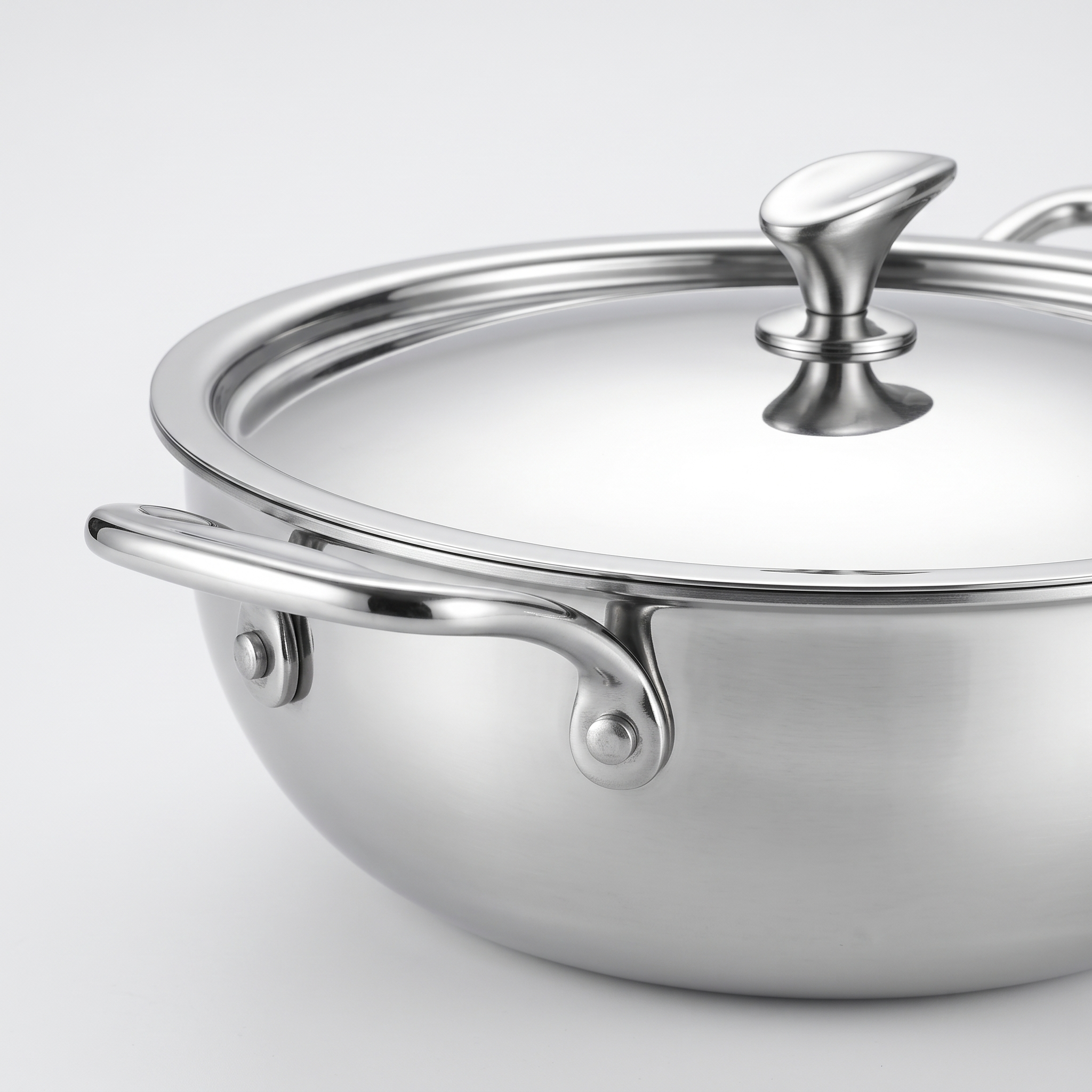 Ultra Triply Kadai RB 22 SS feature detail view